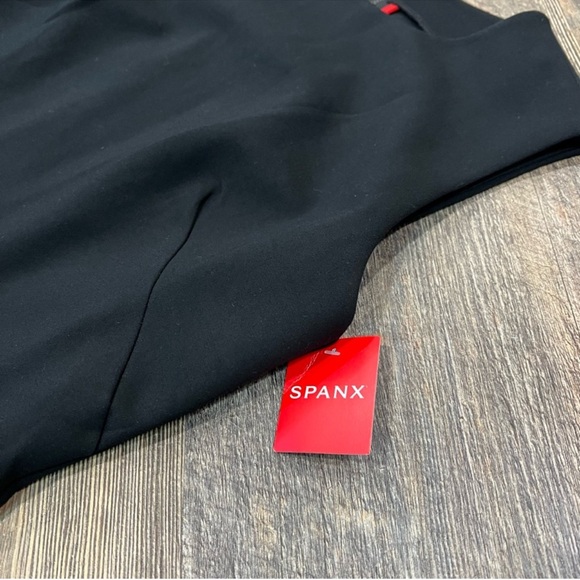NWT Spanx Perfect Fitted Dress Classic Black - Medium - Picture 7 of 11